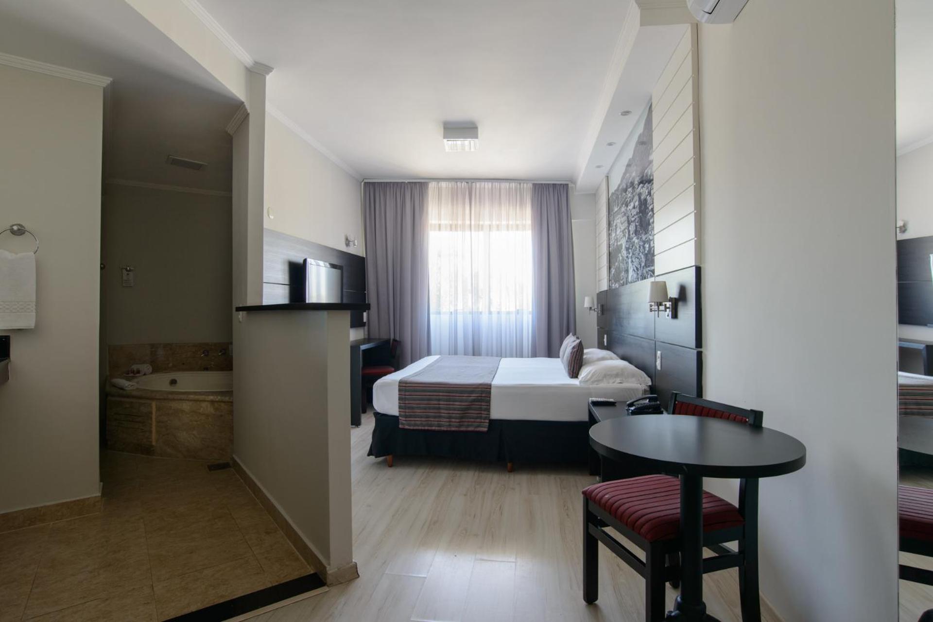 Faro Hotel Taubaté Kültér fotó