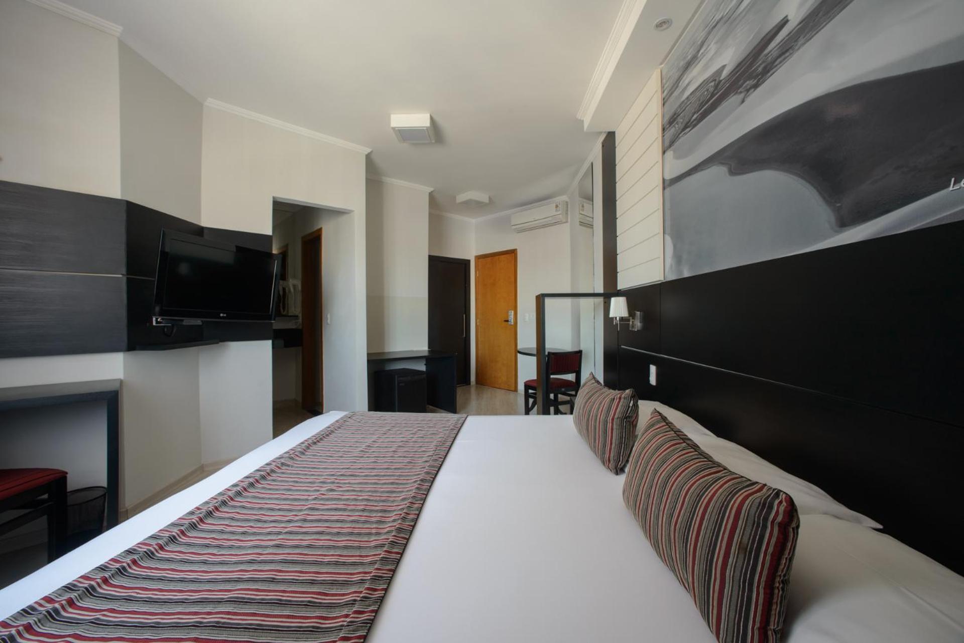 Faro Hotel Taubaté Kültér fotó