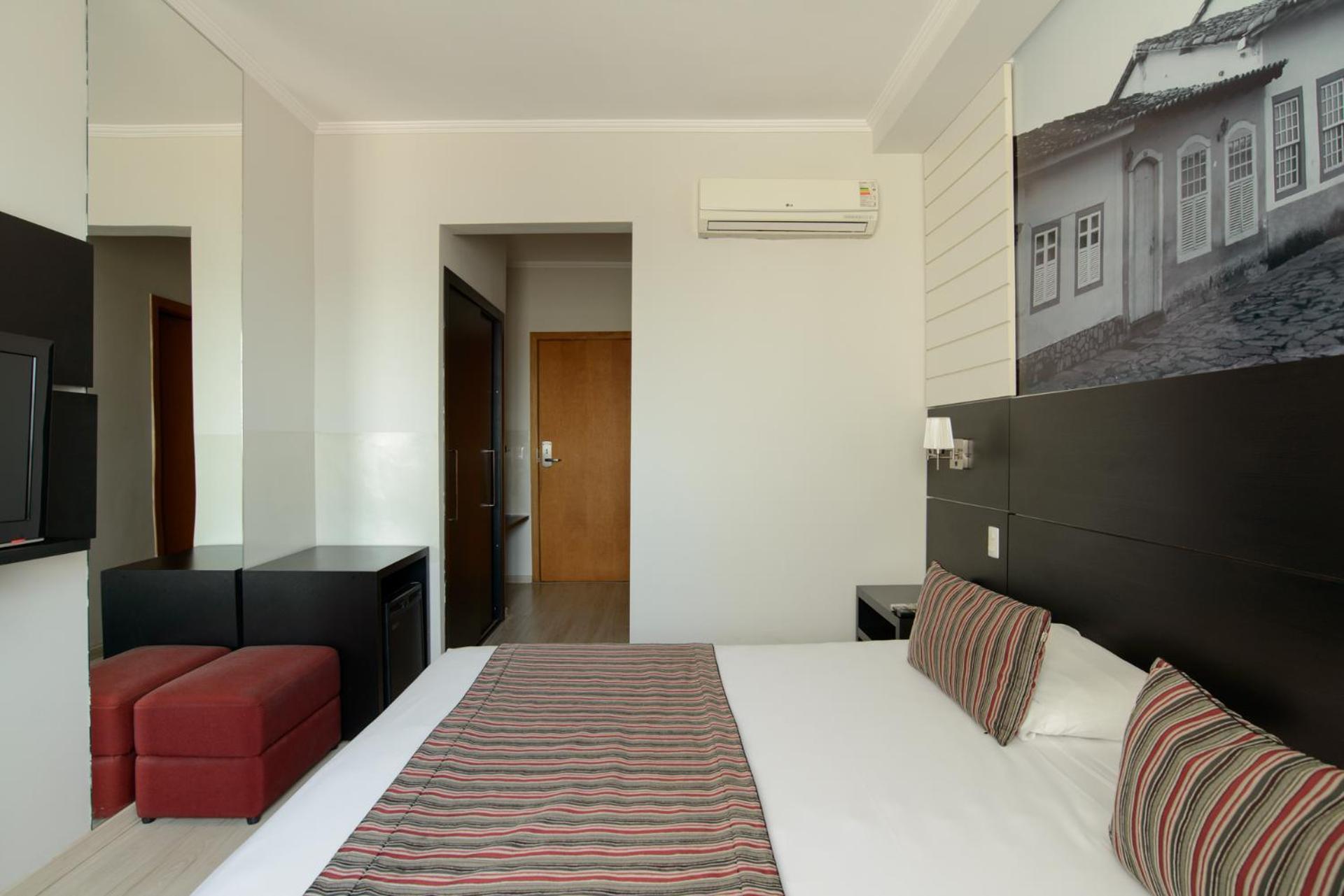 Faro Hotel Taubaté Kültér fotó