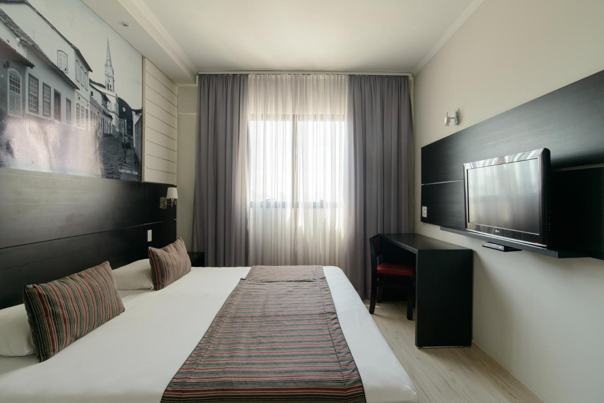 Faro Hotel Taubaté Kültér fotó